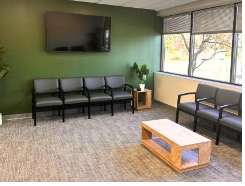 Welcoming lobby and waiting area at Minnesota Mental Health Clinics Plymouth